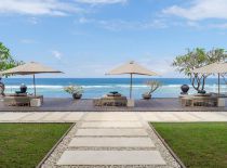 Villa Grand Cliff Nusa Dua, Infinity Pool
